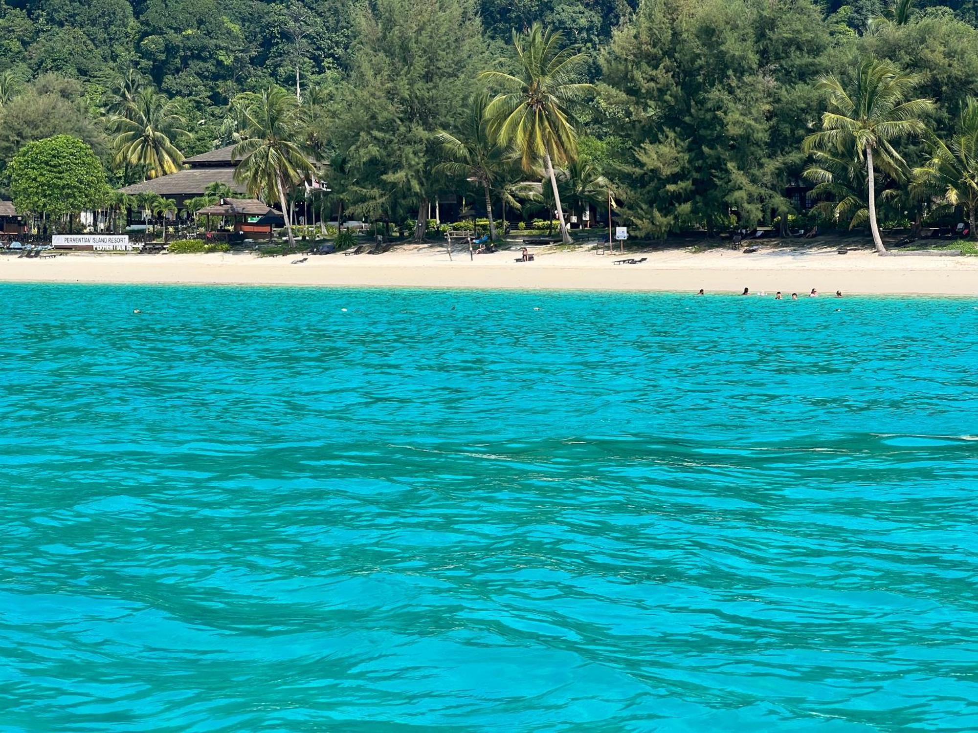Perhentian Mama'S Hotell Kampong Pasir Hantu Exteriör bild