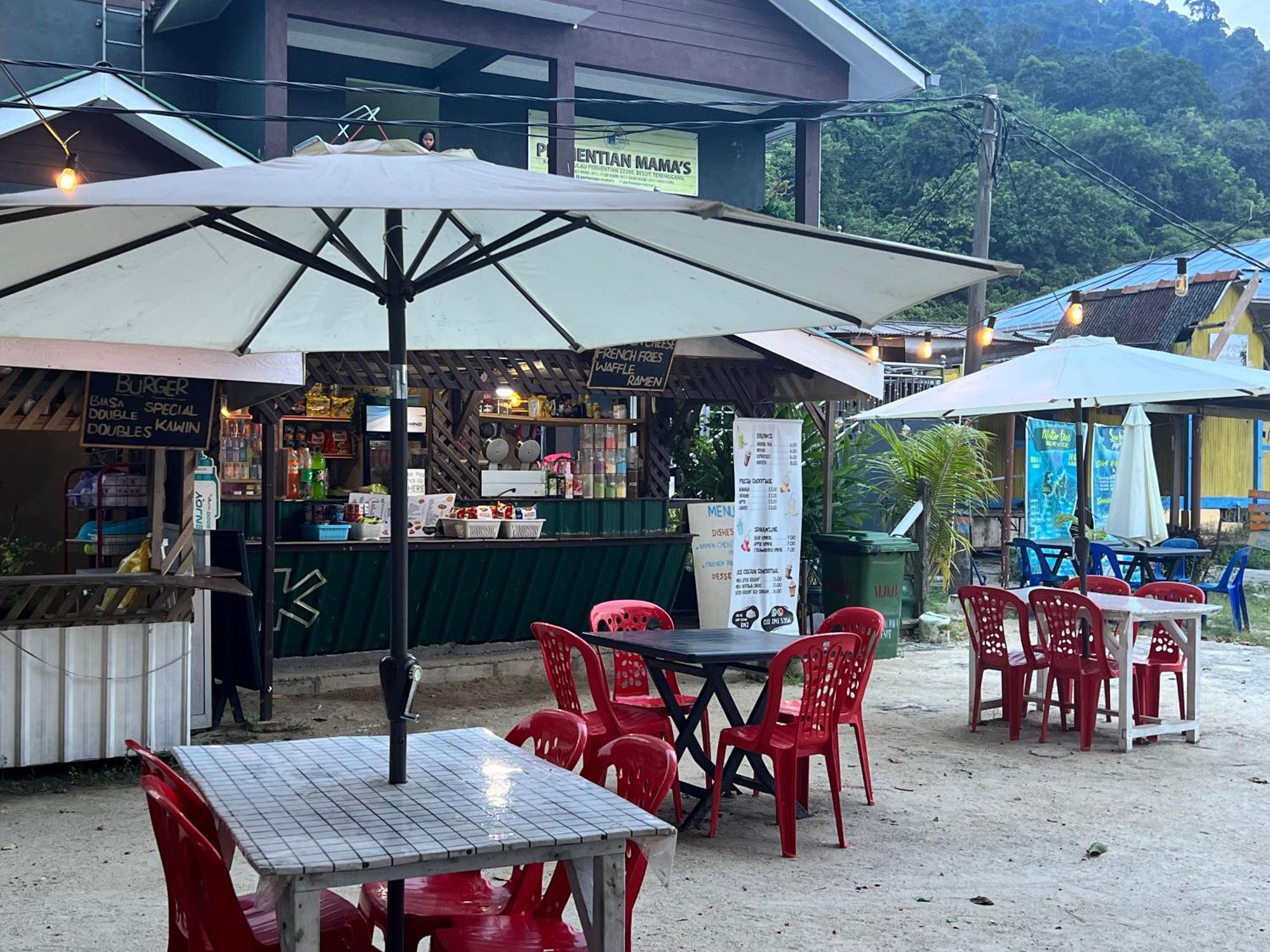 Perhentian Mama'S Hotell Kampong Pasir Hantu Exteriör bild
