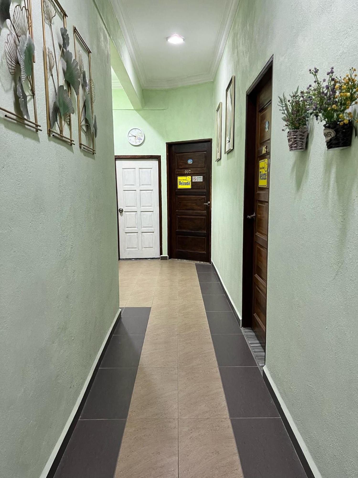 Perhentian Mama'S Hotell Kampong Pasir Hantu Exteriör bild